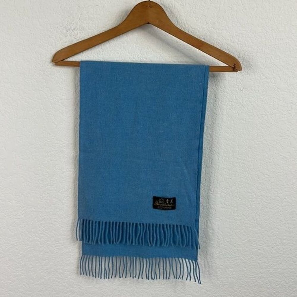 VTG Cashmere Snow Lotus Fringe Scarf - Picture 4 of 4
